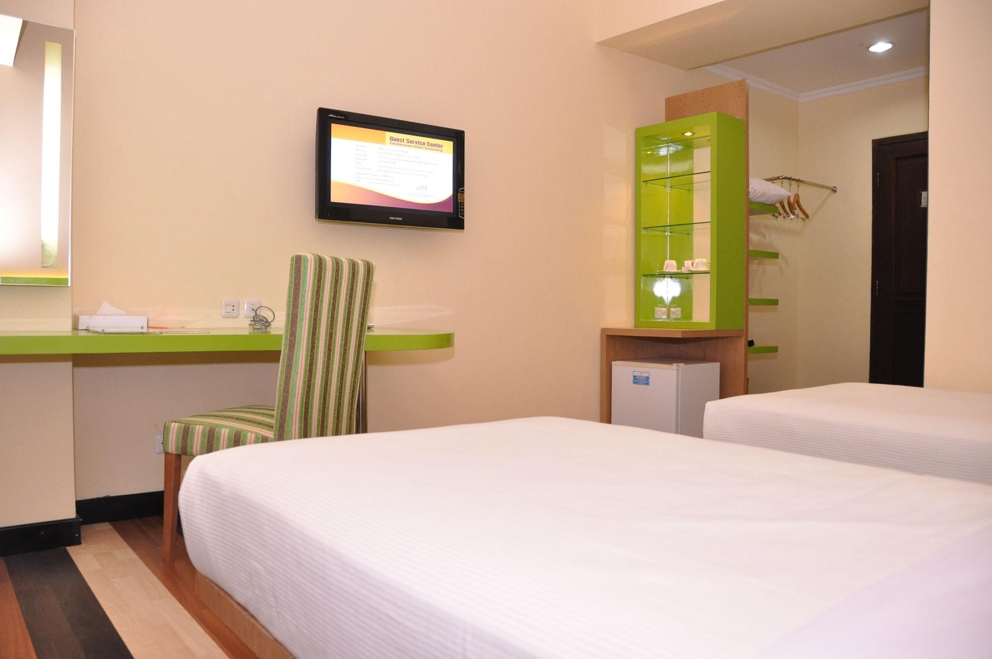 Pandanaran Hotel Semarang Exterior foto