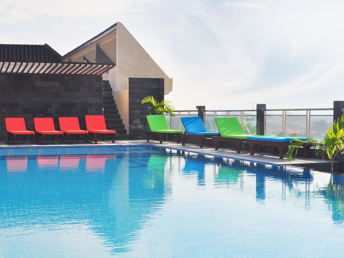 Pandanaran Hotel Semarang Exterior foto