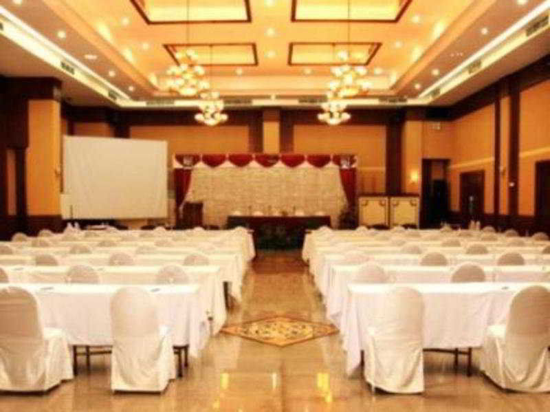 Pandanaran Hotel Semarang Exterior foto